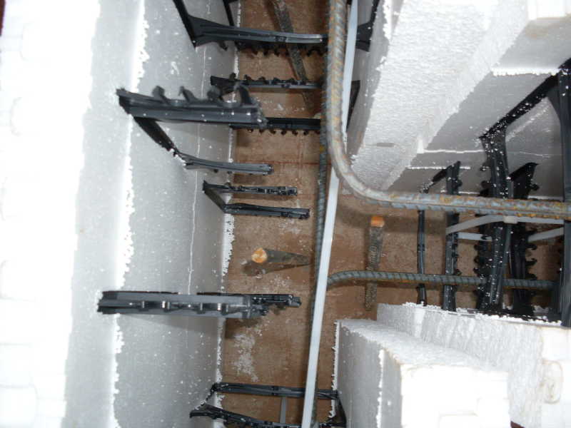 http://shunpike.spfld.com/shunpike_road/2010/08/05/13rebar.jpg