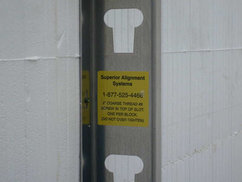 http://shunpike.spfld.com/shunpike_road/2010/08/11/brace3.jpg