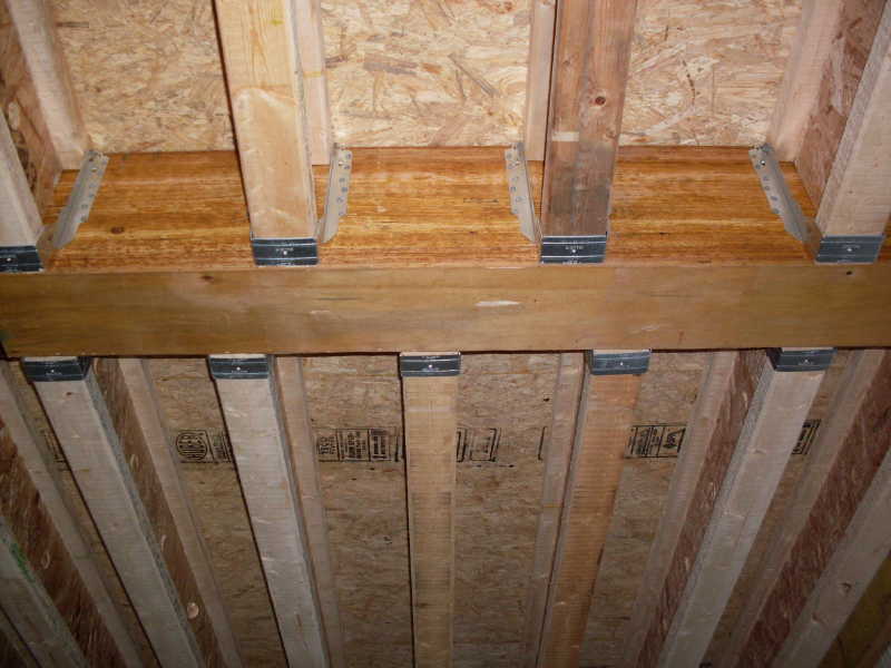 http://shunpike.spfld.com/shunpike_road/2010/10/07/joists-1.jpg